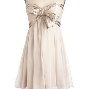 Élégance with sparkles!